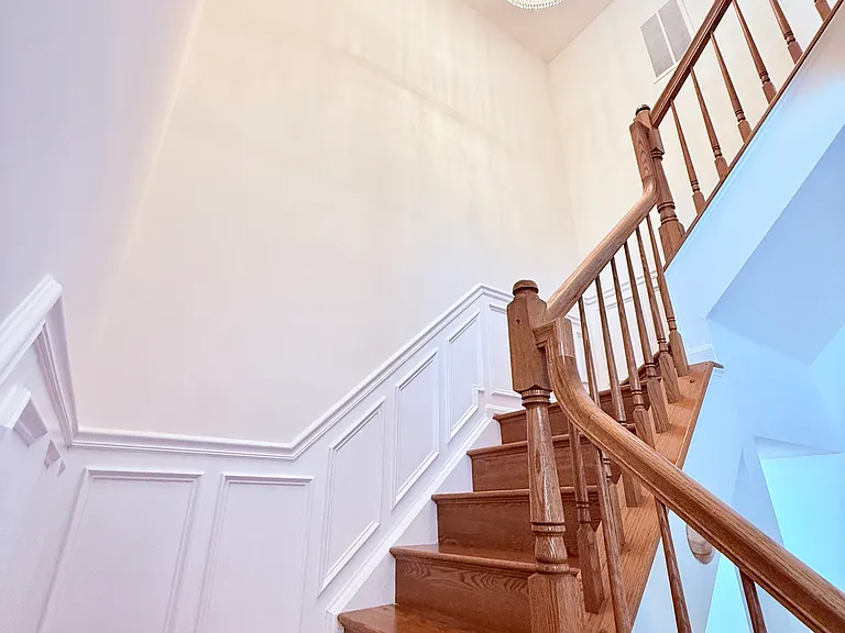 5944 Raina Dr — Photo 10