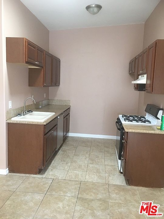 1st image of 7321 Ventura Canyon Ave