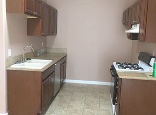 7321 Ventura Canyon Ave, Van Nuys, CA 91405