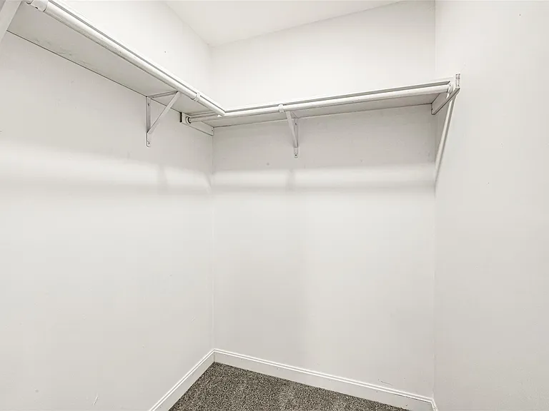 11411 Sagehurst Ln — Photo 12