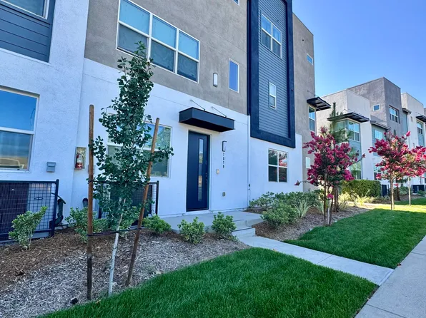 7819 Paxton Pl, Rancho Cucamonga, CA 91730