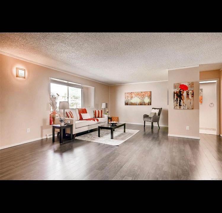 2nd image of 9239 E Oxford Dr
