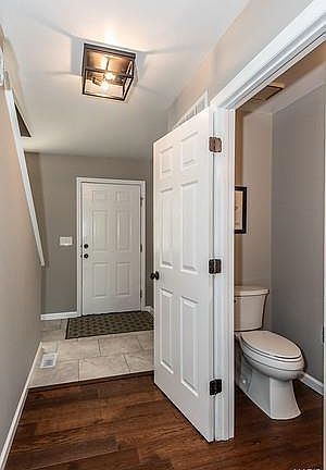 2nd image of 12063 Autumn Lakes Dr