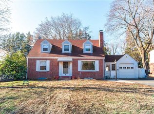 142 Maple Ave, North Haven, CT 06473