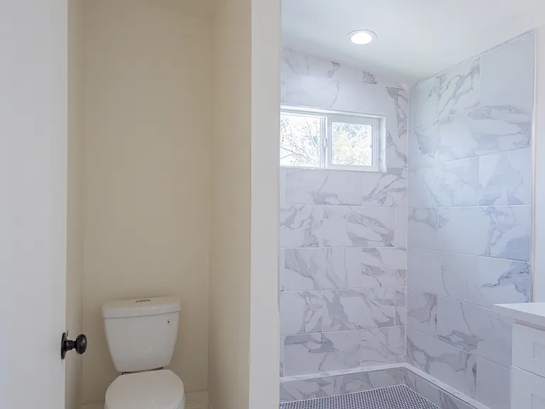 5484 Baja Dr — Photo 18