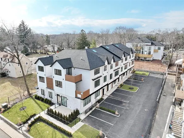 201 Blauvelt Road #216, Monsey, NY 10952