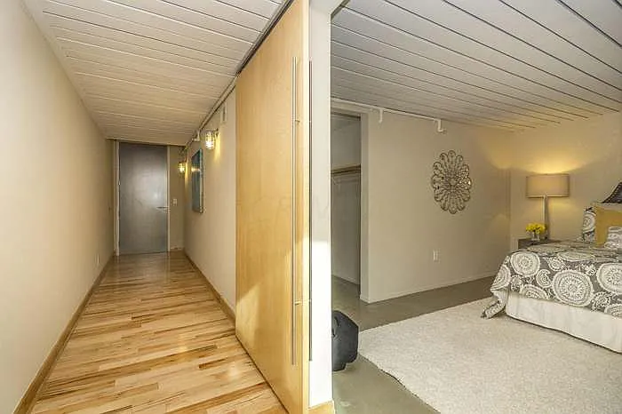 60 E Spring St #202 — Photo 14