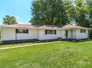 8504 Forest Rd, Mentor, OH 44060