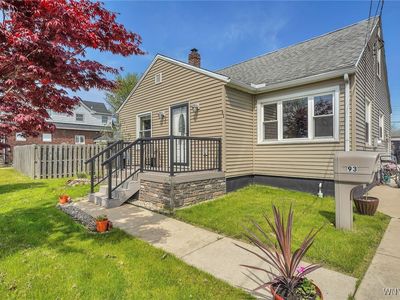 93 Helen St, Cheektowaga, NY, 14206