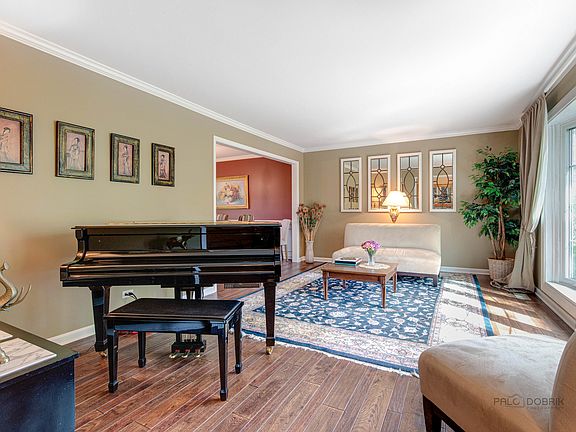 3rd image of 249 Nita Ln