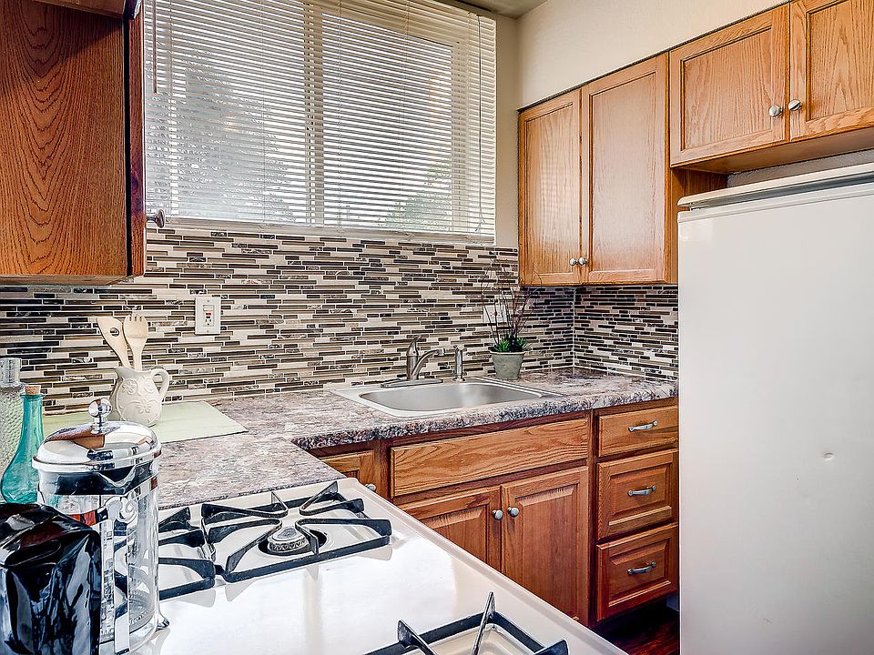 1st image of 1100 Colorado Blvd #001