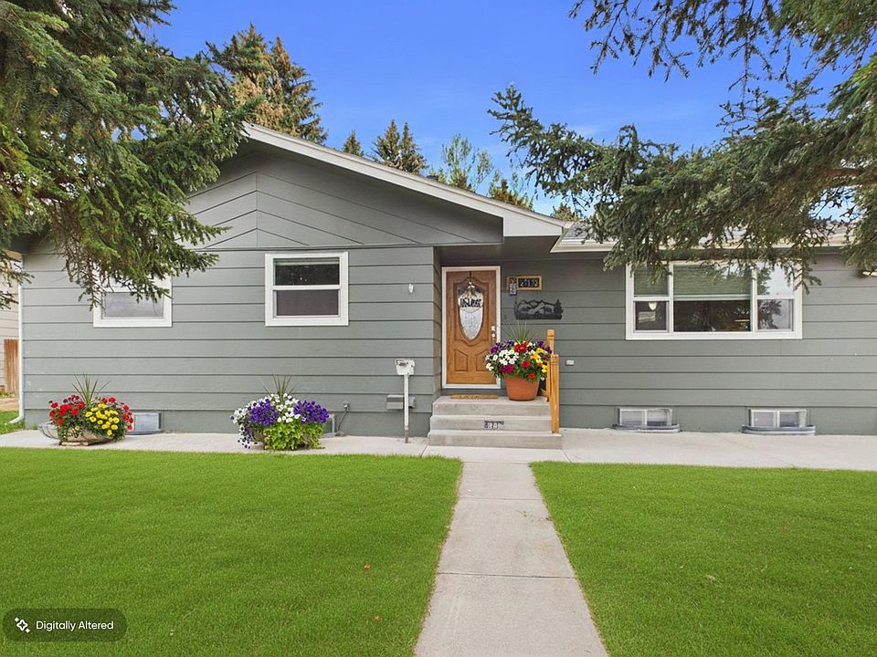 1st image of 945 Avenue K