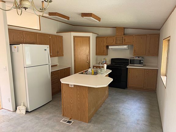 4th image of 2322 Aladdin Rd #B