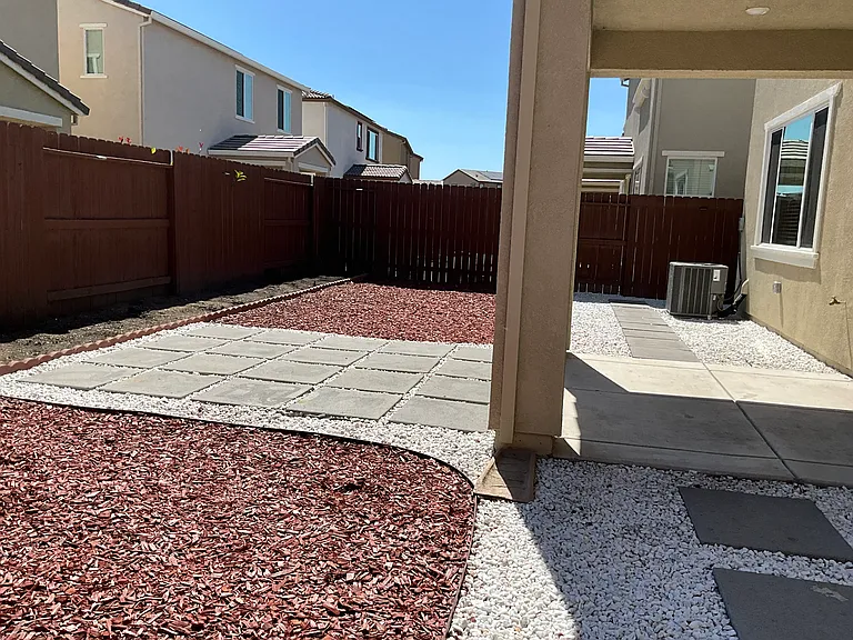 3249 Garibaldi Dr — Photo 23