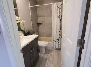 6504 W Diversey Ave #2, Chicago, IL 60707