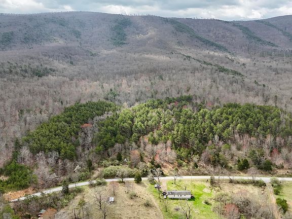 3rd image of 2276 Johns Creek Rd #4