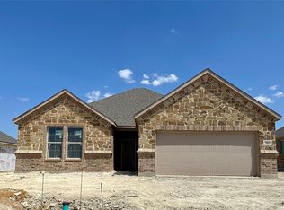 703 Lake Murray Ln, Cleburne, TX 76033