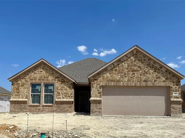 703 Lake Murray Ln, Cleburne, TX 76033