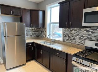 5830 S Sangamon St #1, Chicago, IL 60621