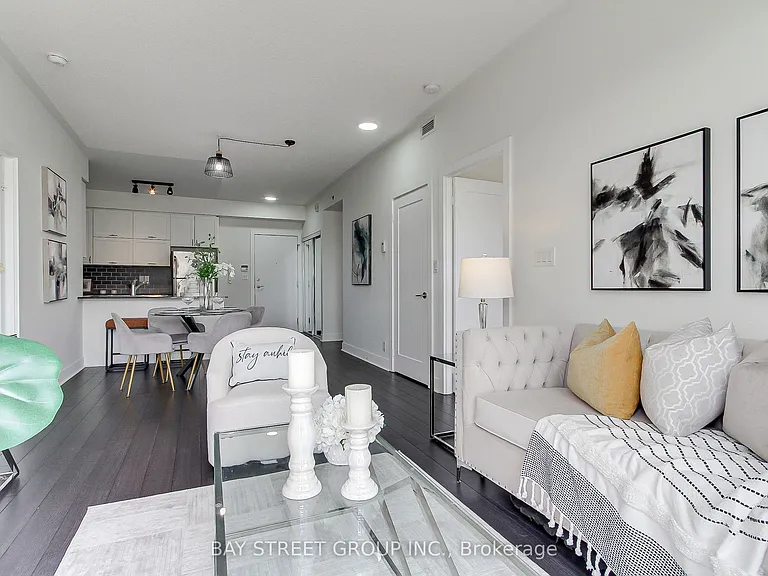 28 Prince Regent St #Penthouse 8 — Photo 13