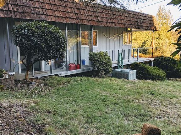 5th image of 1680 Northlake Way NW