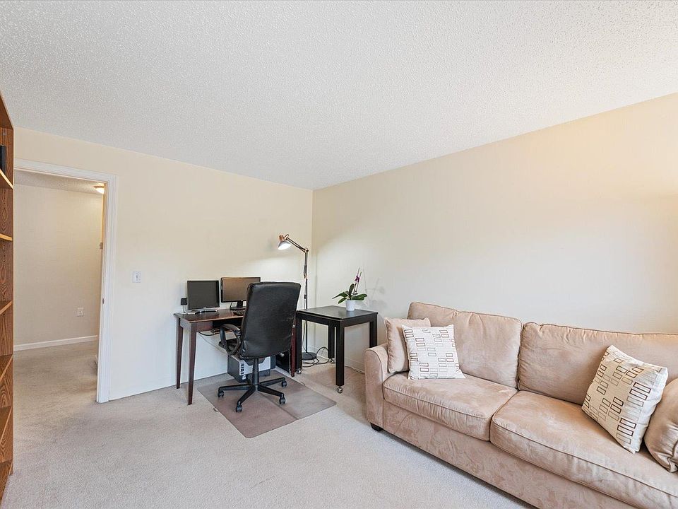 15 Windsor Court UNIT G, Keene, NH 03431 Zillow