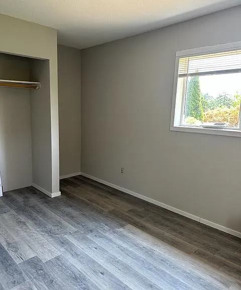 9253 SW Terwilliger Blvd — Photo 10