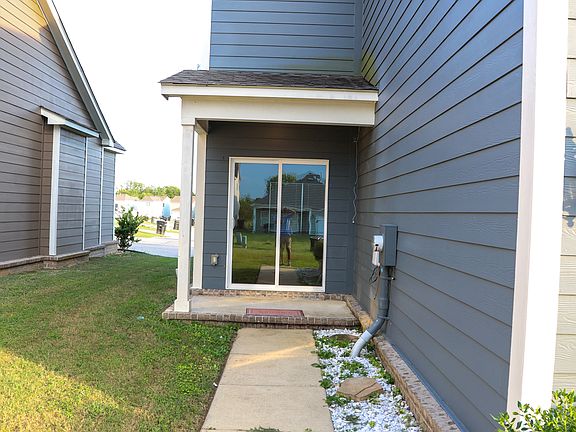 5th image of 3264 Meriwether Dr