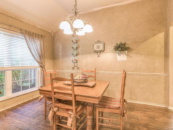 5th image of 10140 E Pin Oak Ln