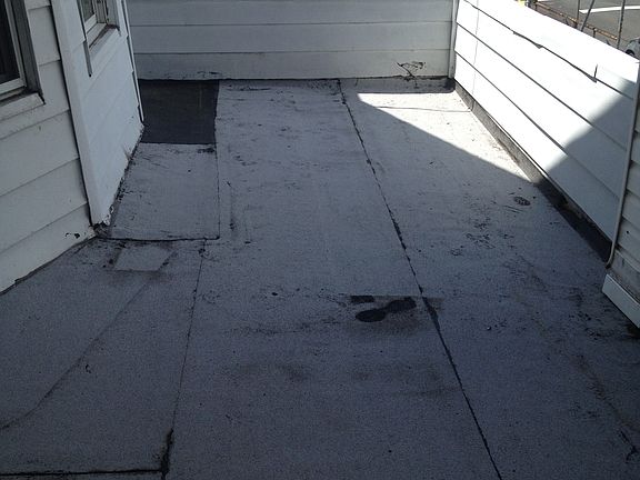 5th image of 163 Bay 34 St