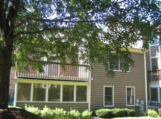 290 N Water St, Batavia, IL