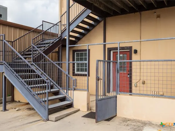 165 S Guadalupe St #214, San Marcos, TX 78666