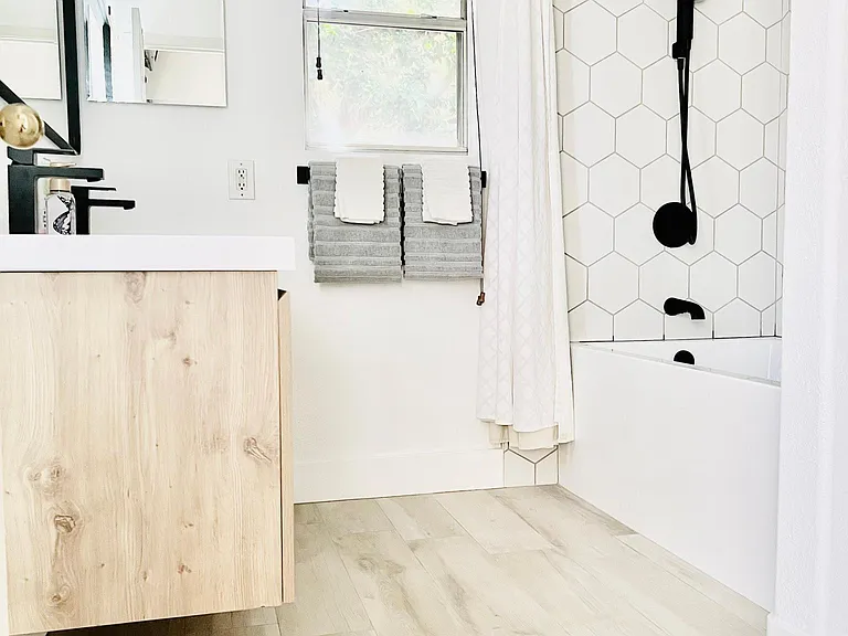 5893 W Mercury Way — Photo 5