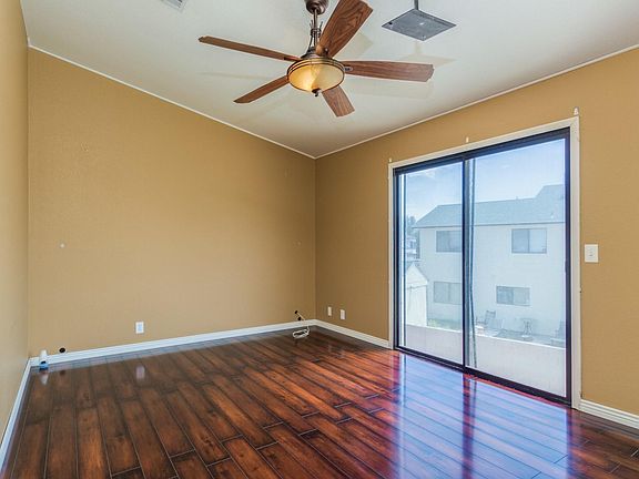 4th image of 4634 N 99th Dr