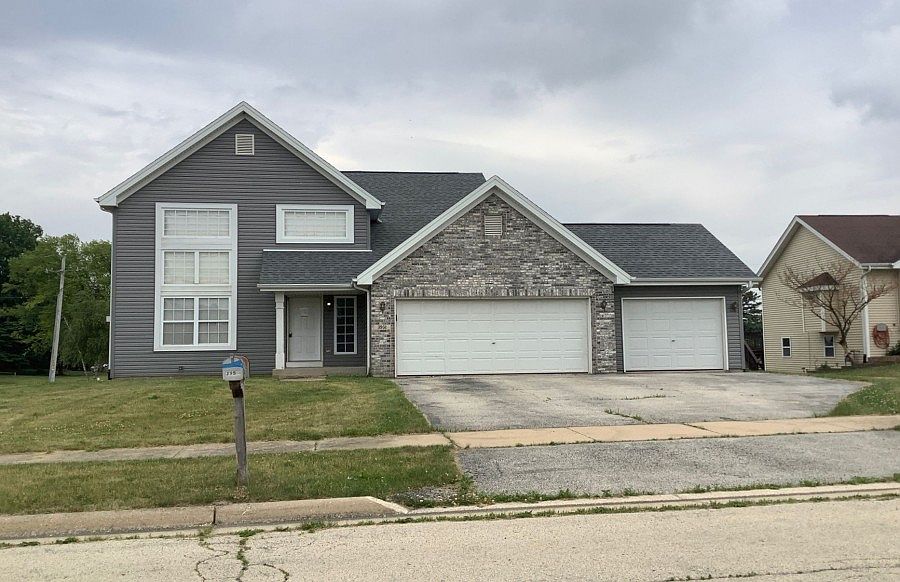 1st image of 3951 Duesenberg Dr