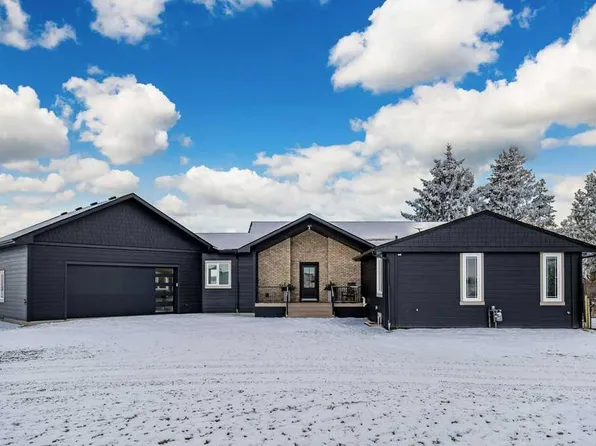 29263 N Range Road 50, Mountain View County, AB T0M 2E0
