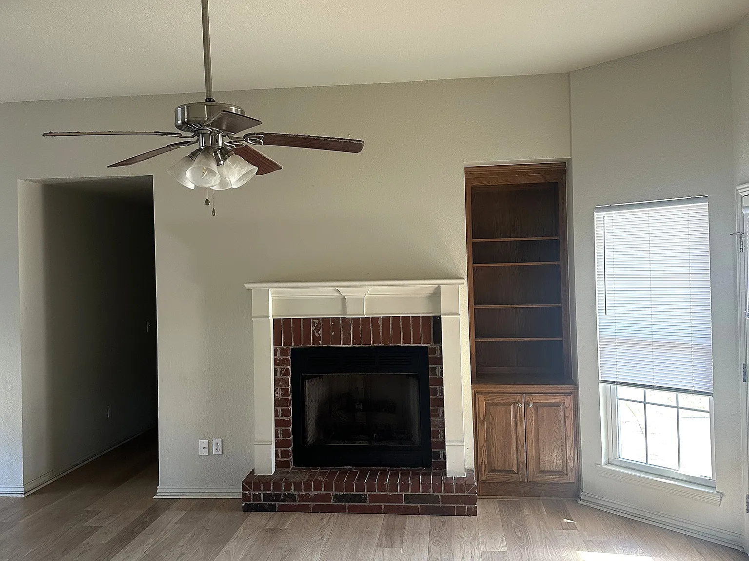 4 bed, 1583 sqft, $1,757 — Photo 4
