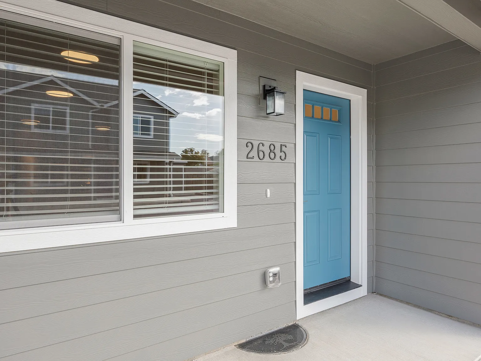 2 bed, 1.5 bath, 1096 sqft, $1,850 — Photo 3