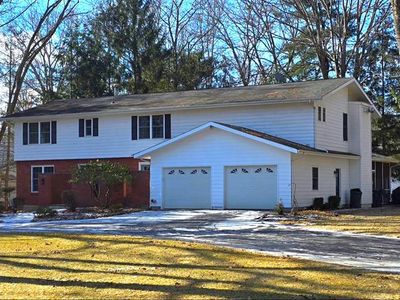 5 Chatfield Pl E, Painted Post, NY, 14870