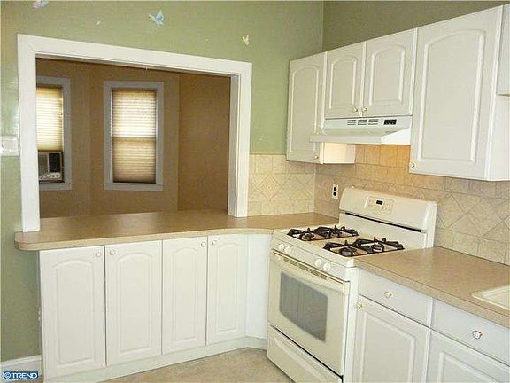 5th image of 57 E Gloucester Pike