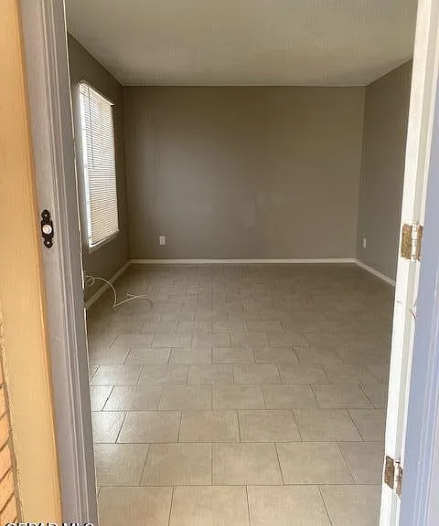 6925 Escondido Dr #A — Photo 25