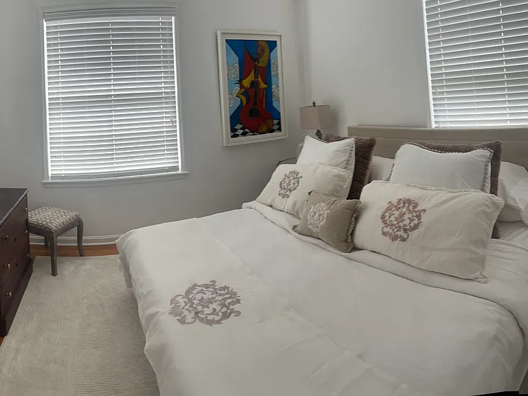 2725 Saint Johns Ave #4 — Photo 10