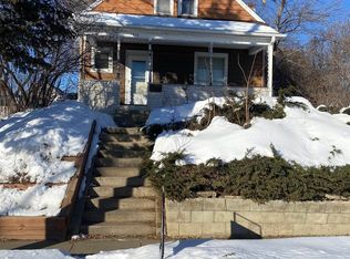1016 W 8th St, Sioux Falls, SD 57104