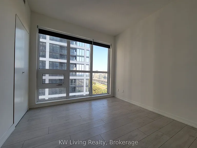49 E Liberty St #1002 — Photo 9