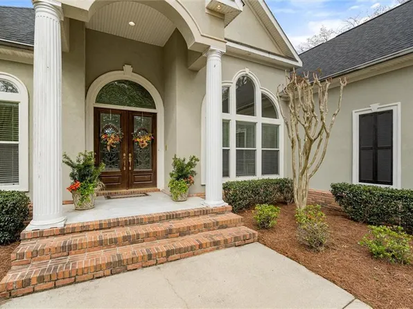 5890 Riverchase Dr N, Mobile, AL 36619