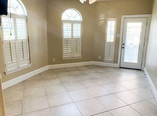 724 Jackson Hill St, Houston, TX 77007