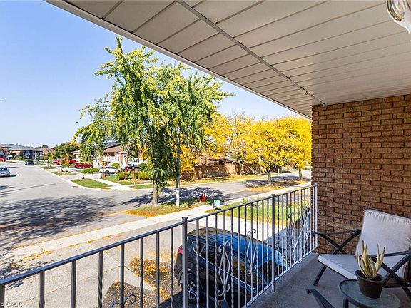 4th image of 3974 Midhurst Ln