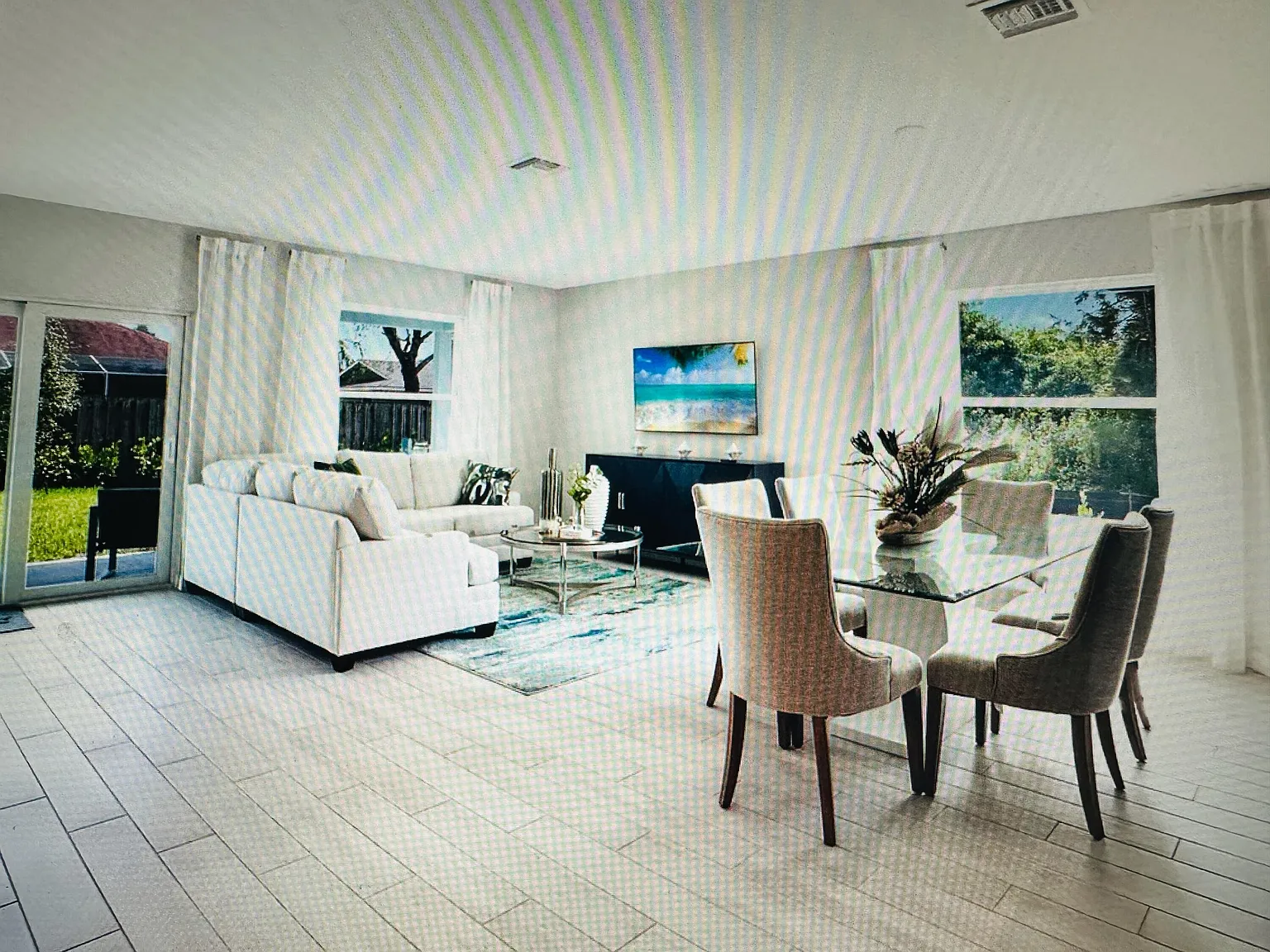 3 bed, 2.0 bath, 2126 sqft, $2,600 — Photo 2