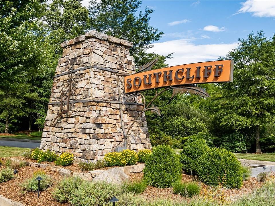 1st image of 527 Southcliff Pkwy #723