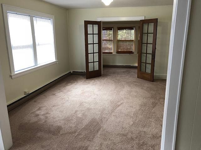 1st image of 1084 Jefferson Ave APT 2
